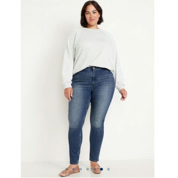 NWT Old Navy Plus High-Waisted Wow Super-Skinny Jeans Size 18 - Picture 1 of 9